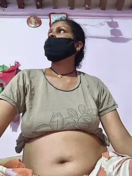 Love-pari077 online show from 06/17/26, 03:57