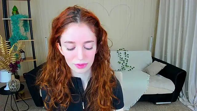 ChristinaConteeree online show from 02/07/26, 04:22