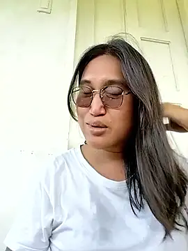 Snapshot of Romantic_Sabrina chatting on 09/11/25, 06:02 Romantic Sabrina online show from 09/11/25, 06:02