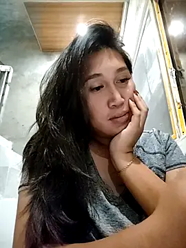 Snapshot of Romantic_Sabrina chatting on 10/22/25, 05:45 Romantic Sabrina online show from 10/22/25, 05:45