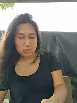 Snapshot of Romantic_Sabrina chatting on 11/15/25, 01:25 Romantic Sabrina online show from 11/15/25, 01:25