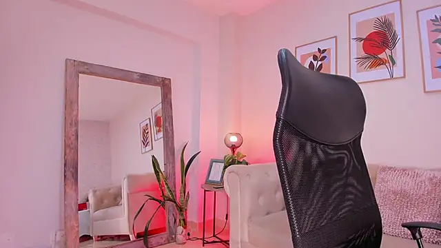 victoria giraldo online show from 12/21/25, 05:53