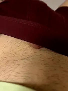 Snapshot of Frankieyyy1 chatting on 10/10/25, 12:53 Frankieyyy1 online show from 10/10/25, 12:53