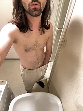 Snapshot of Frankieyyy1 chatting on 10/30/25, 08:27 Frankieyyy1 online show from 10/30/25, 08:27