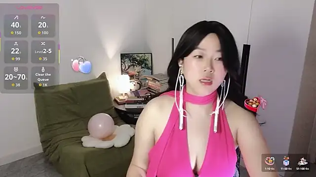 Emmaq996 online show from 09/11/25, 05:40