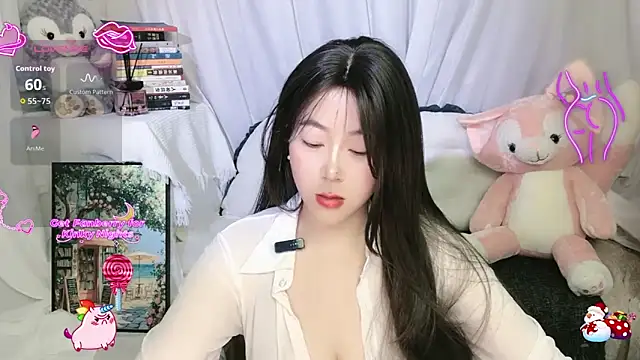 Emmaq996 online show from 04/16/26, 01:50