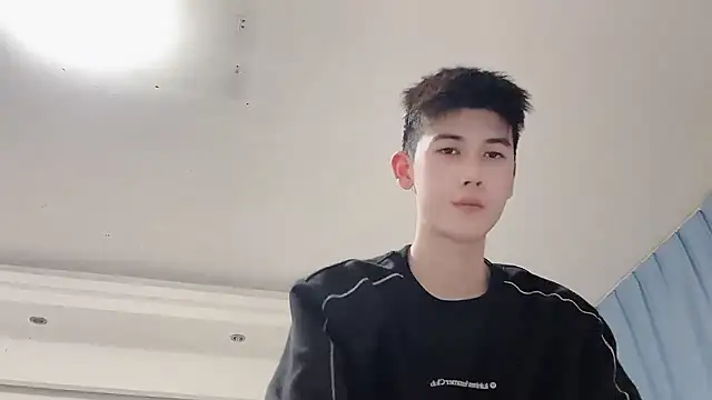 xiaojie2563 online show from 01/18/26, 12:20