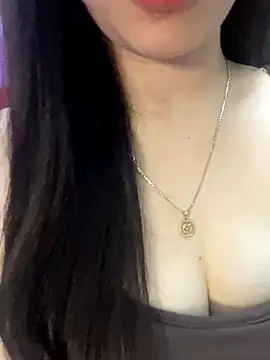 Snapshot of Mon_monbaby chatting on 11/30/25, 06:23 Mon monbaby online show from 11/30/25, 06:23