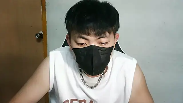 bigbb101011 online show from 09/30/25, 02:00