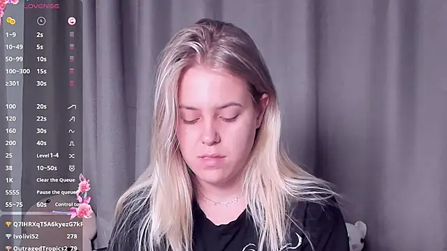 AngelAnty online show from 09/13/25, 03:56