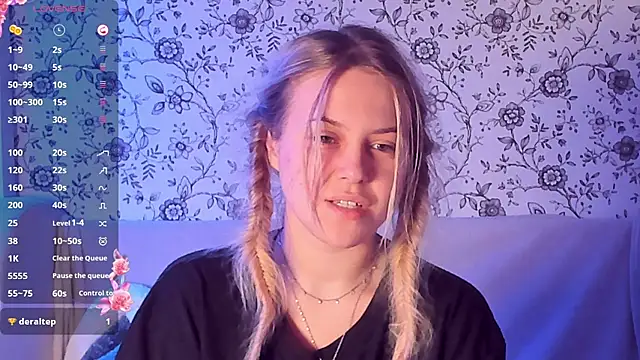 AngelAnty online show from 12/04/25, 03:10