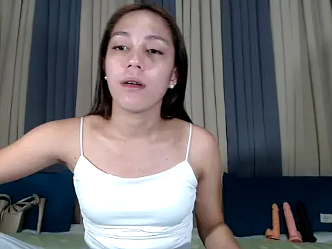 Snapshot of Jadehotcum chatting on 05/04/26, 09:05 Jadehotcum online show from 05/04/26, 09:05