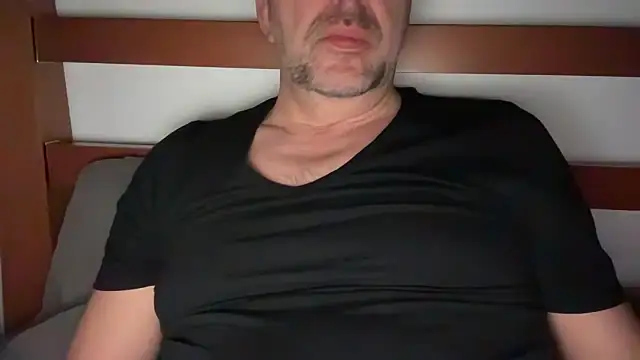 german9inch online show from 02/01/25, 09:40