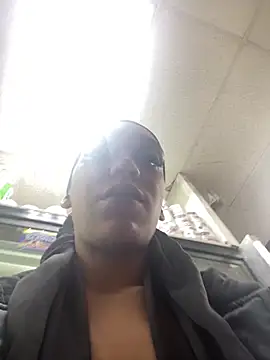 Velvetraexo online show from 04/12/26, 07:41