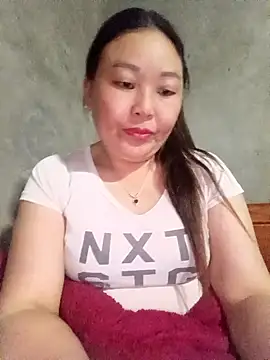 Snapshot of mptan73 chatting on 05/03/26, 02:01 mptan73 online show from 05/03/26, 02:01