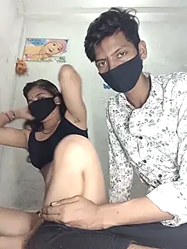 Snapshot of hiddennisha chatting on 10/22/25, 11:21 hiddennisha online show from 10/22/25, 11:21