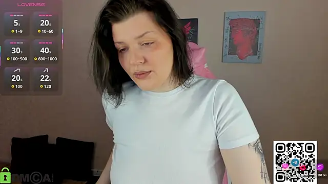 Michele Greenn online show from 11/28/25, 05:04