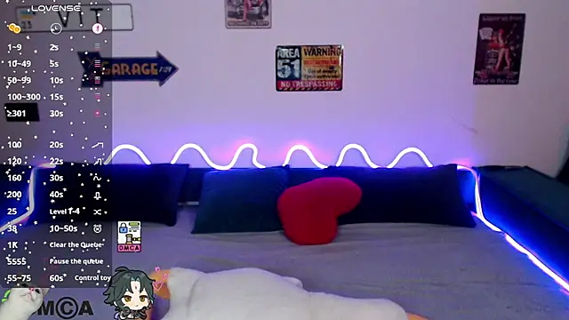 AmourLily online show from 06/01/26, 06:37