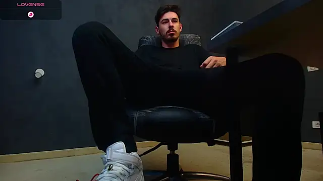 EnzoRace online show from 09/29/25, 04:50