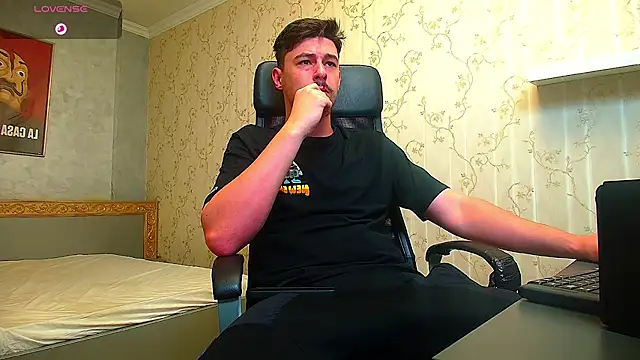 EnzoRace online show from 11/21/25, 05:50