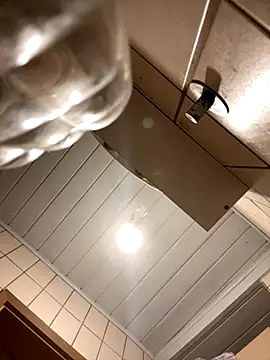 irimiea1729 online show from 10/04/25, 09:18