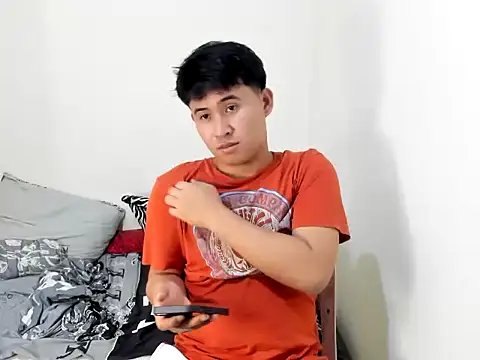 Adim-pinoy146 online show from 07/07/26, 11:03