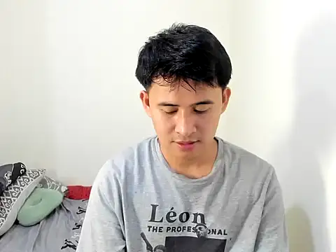 Adim-pinoy146 online show from 07/09/26, 12:42
