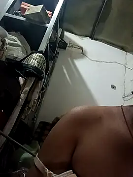 lavishalove online show from 04/16/26, 09:21