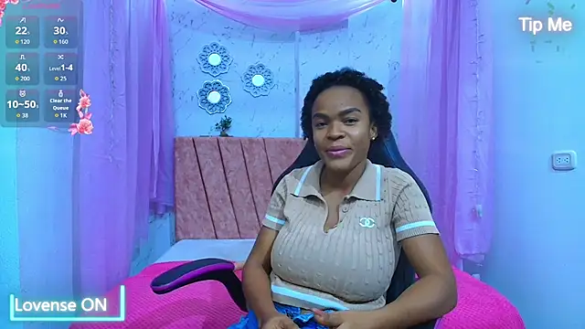 mia  thomson  online show from 05/17/26, 12:41