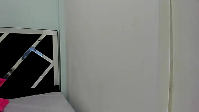 iisabella noa online show from 09/24/25, 12:52