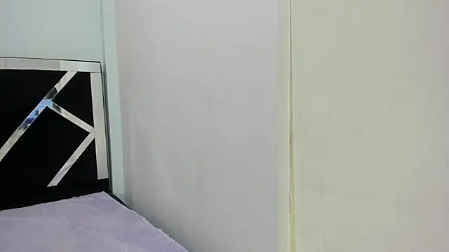 iisabella noa online show from 10/03/25, 01:08