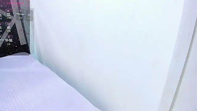 iisabella noa online show from 10/30/25, 02:29