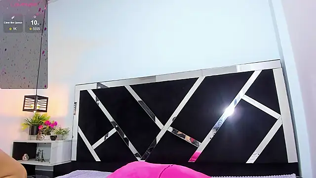 Snapshot of iisabella_noa chatting on 01/09/26, 12:52 iisabella noa online show from 01/09/26, 12:52