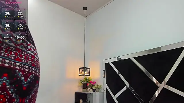 Snapshot of iisabella_noa chatting on 01/10/26, 01:02 iisabella noa online show from 01/10/26, 01:02