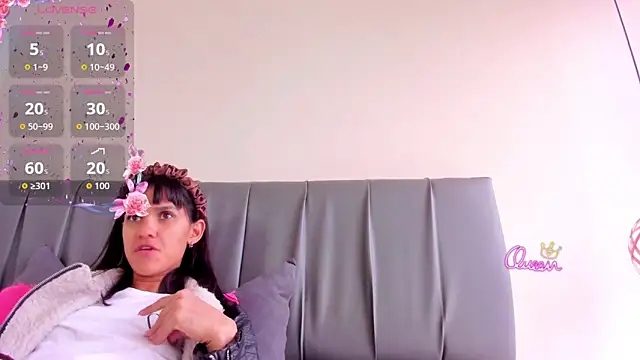 iisabella noa online show from 02/17/26, 12:34