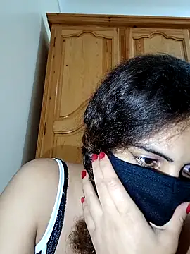 ghadiraa online show from 11/19/25, 03:17