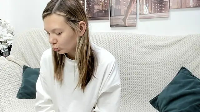 Sunny Sammy online show from 09/22/25, 01:18