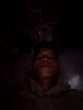 Snapshot of elinnki chatting on 10/19/25, 11:49 elinnki online show from 10/19/25, 11:49