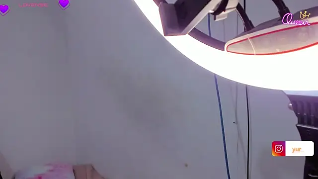 Brandy brown  online show from 01/08/26, 11:40