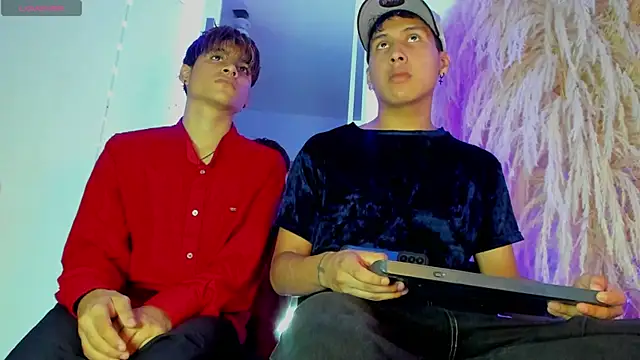 spicy adonhis online show from 10/23/25, 07:34