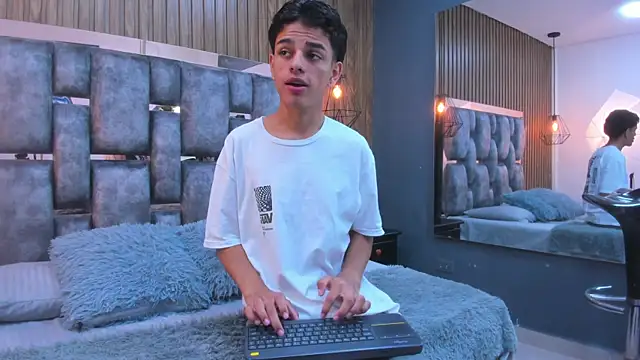 owen  johnson online show from 01/09/26, 12:08