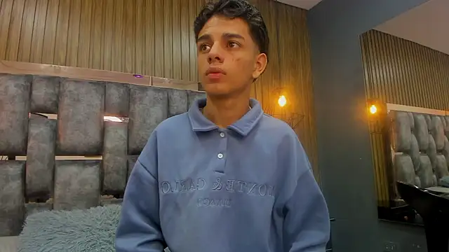 Snapshot of owen__johnson chatting on 02/09/26, 12:31 owen johnson online show from 02/09/26, 12:31