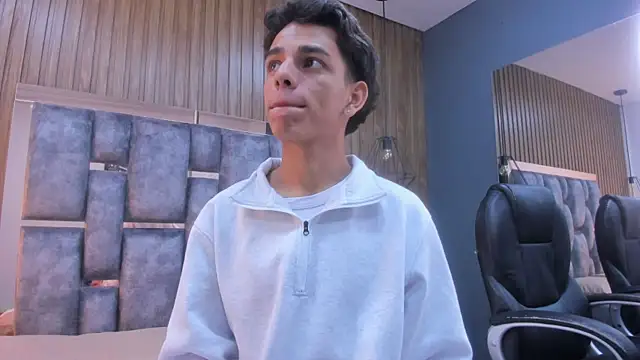 owen  johnson online show from 04/08/26, 11:32