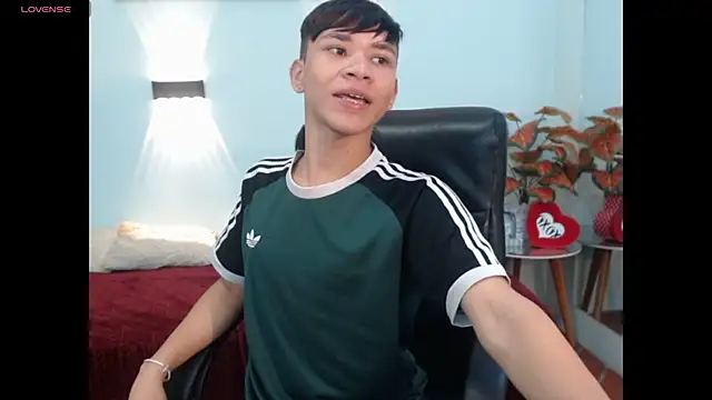 nathanclay online show from 09/18/25, 03:19