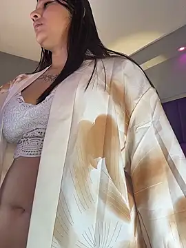 mia everly online show from 02/24/26, 01:25