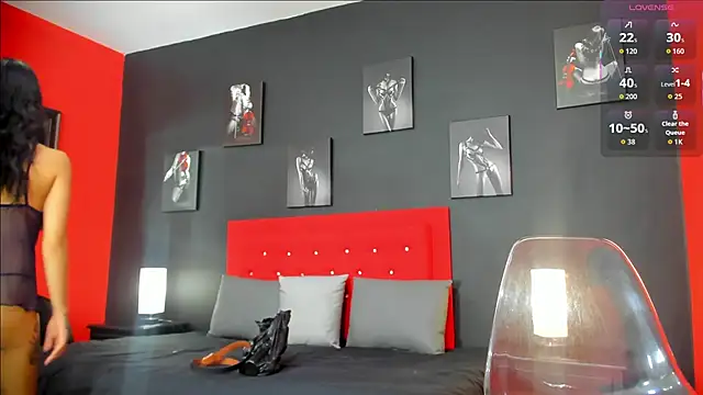 lilyth adam online show from 10/10/25, 07:35