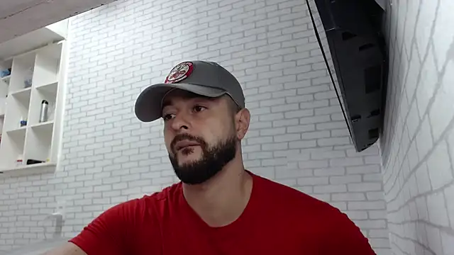 BombeiroHotx online show from 03/16/26, 10:03