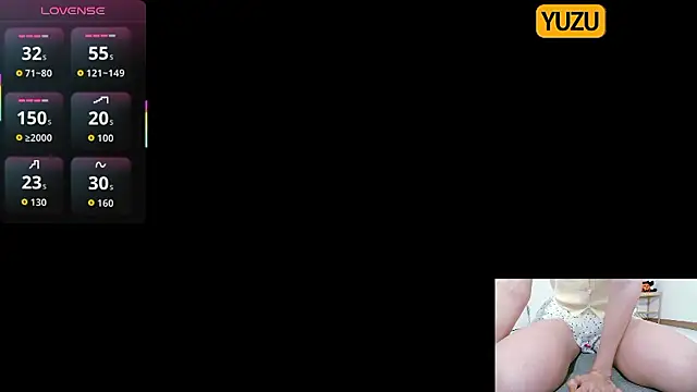 Snapshot of yuzukichi_jp chatting on 10/08/25, 10:35 yuzukichi jp online show from 10/08/25, 10:35