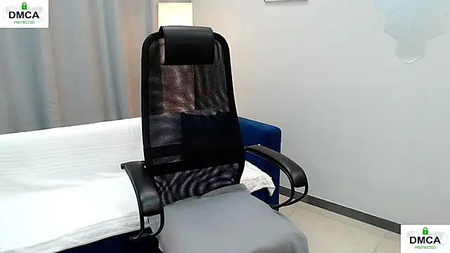 Snapshot of Pion_01 chatting on 02/15/26, 07:51 Pion 01 online show from 02/15/26, 07:51