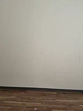 iikangi online show from 04/23/26, 01:51